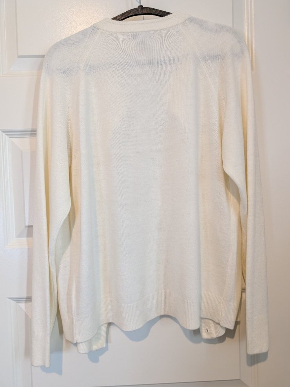 Mercer Street Studio White Cardigan - Picture 2 of 4